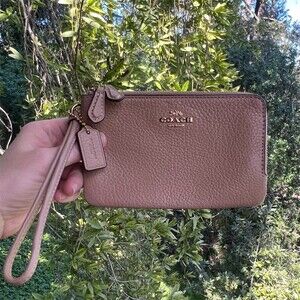 COACH Double Zip Small Leather Wristlet Wallet Tan with Gold Hardware AUTHENTIC